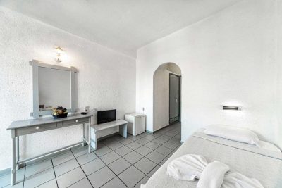 IRO Hotel