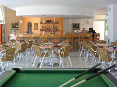 Summerland Hotel & Bungalows