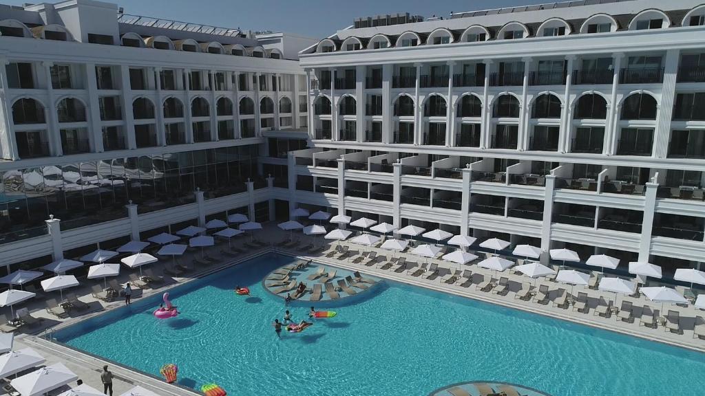 SUNTHALIA RESORT& SPA