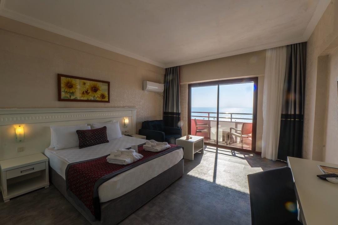 CASA FORA BEACH RESORT