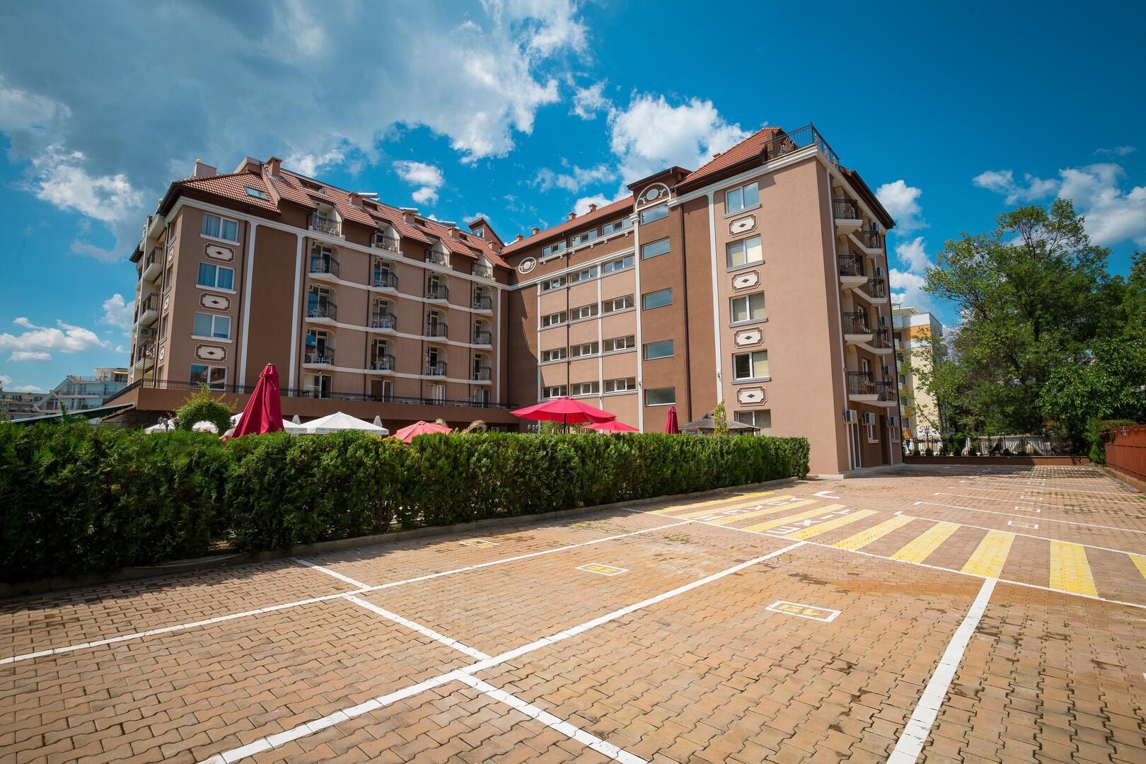 Bahami Residence