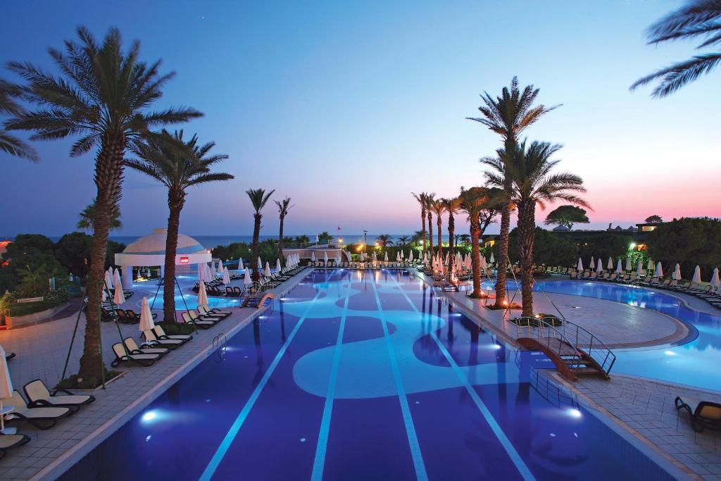 LIMAK ATLANTIS DE LUXE HOTEL &