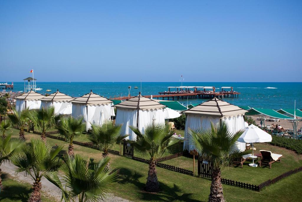 LIMAK ATLANTIS DE LUXE HOTEL &