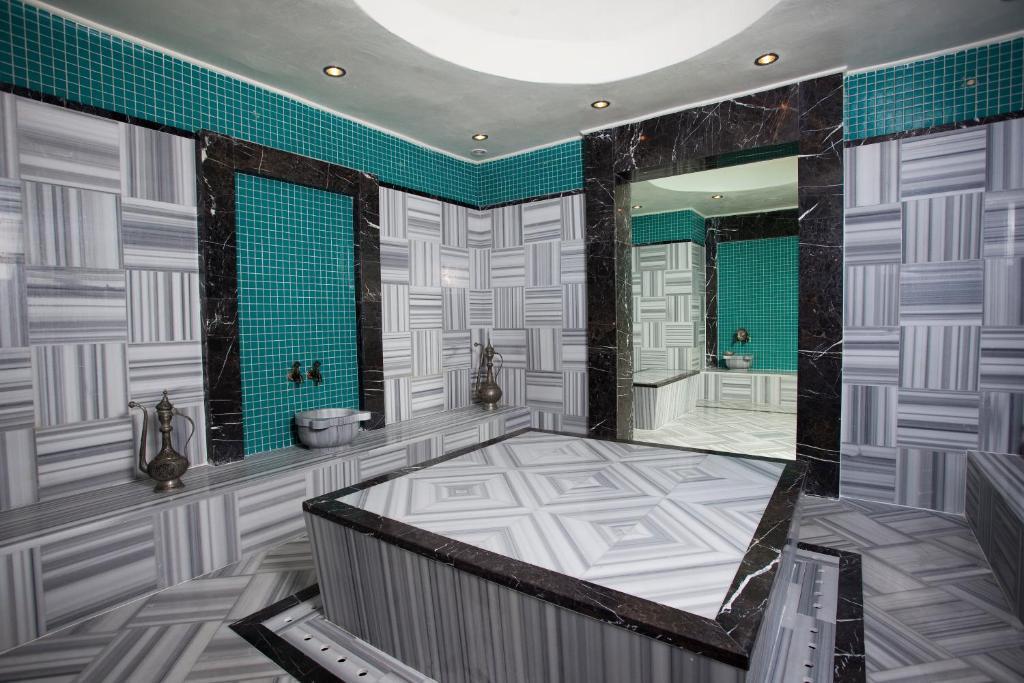 LIMAK ATLANTIS DE LUXE HOTEL &