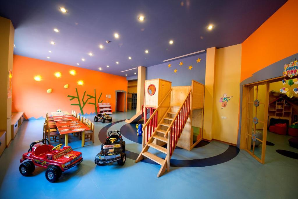 LIMAK ATLANTIS DE LUXE HOTEL &