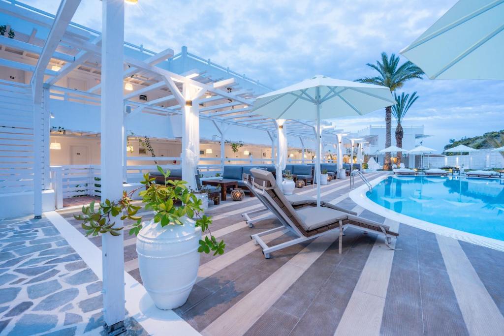Aloe Hotel