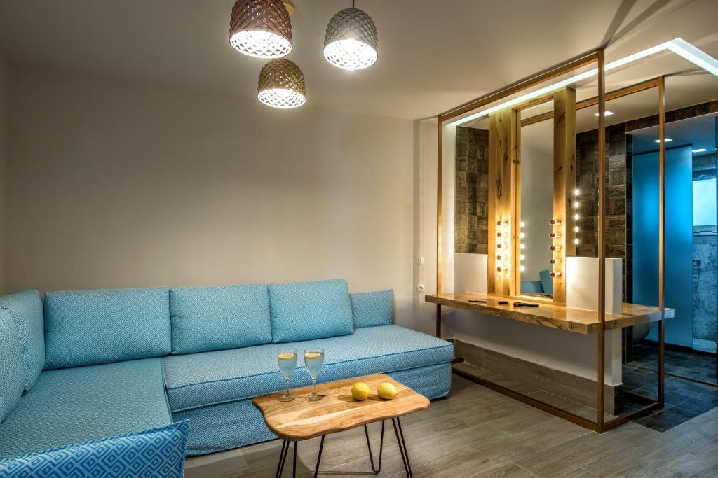 Senses Blue Boutique