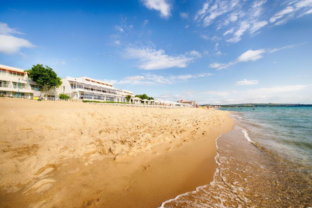 AluaSun Helios Beach by Hyatt