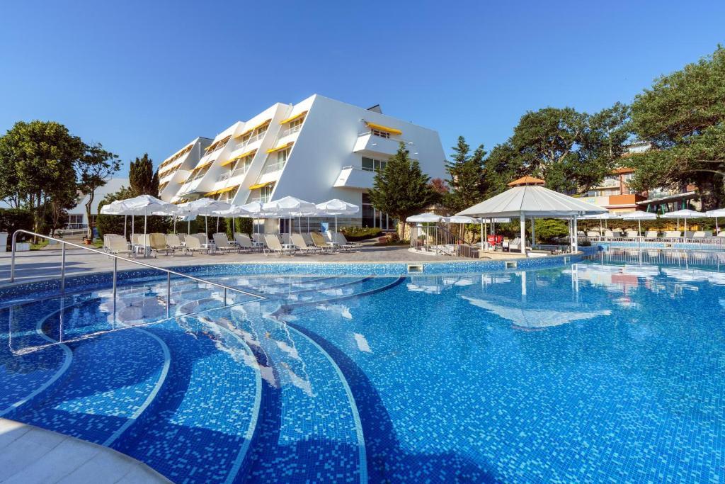AluaSun Helios Beach by Hyatt