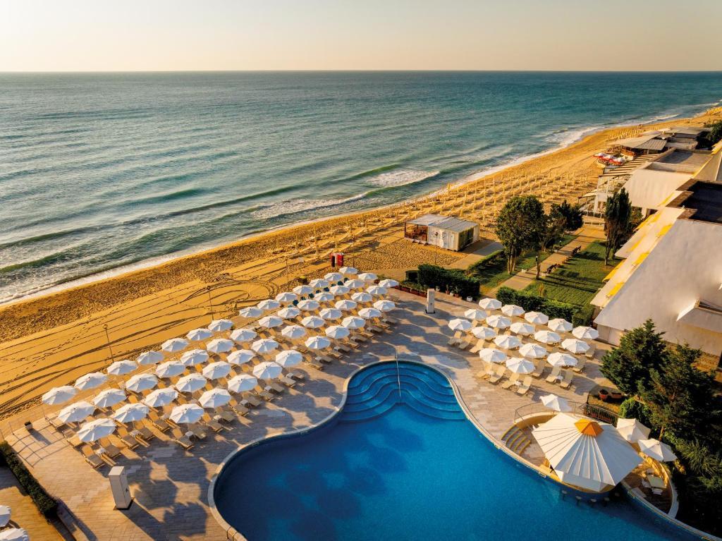 AluaSun Helios Beach by Hyatt