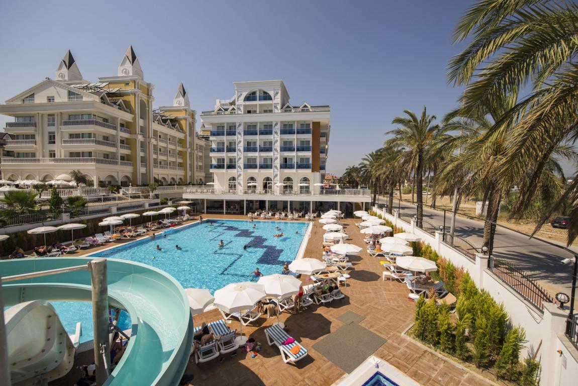 PALM WORLD HOTEL SIDE