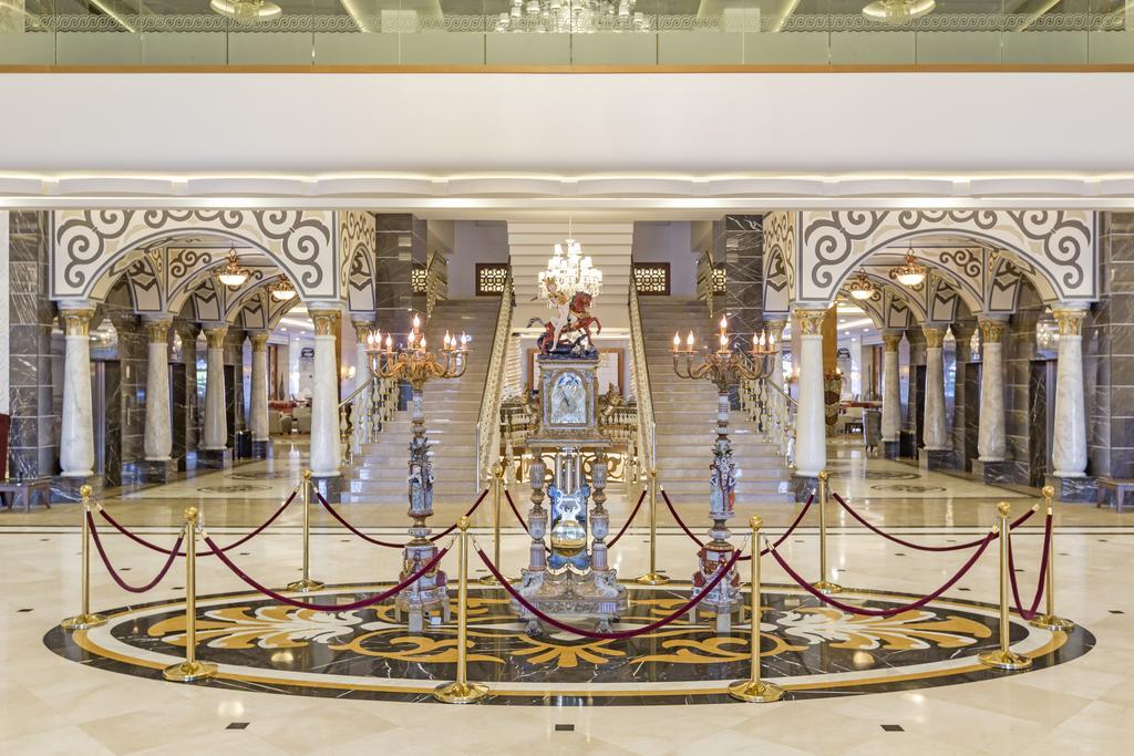 ROYAL HOLIDAY PALACE