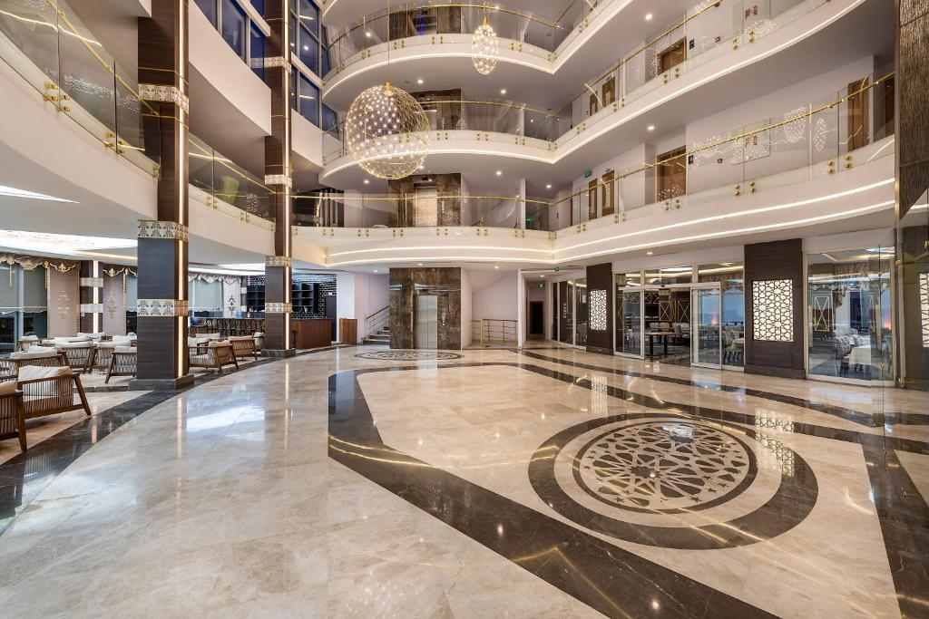 THE MARILIS HILL RESORT