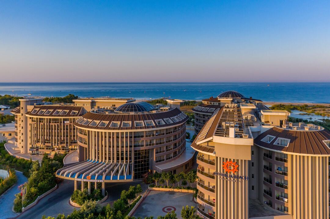 Hotel Sunmelia Beach Resort & Spa