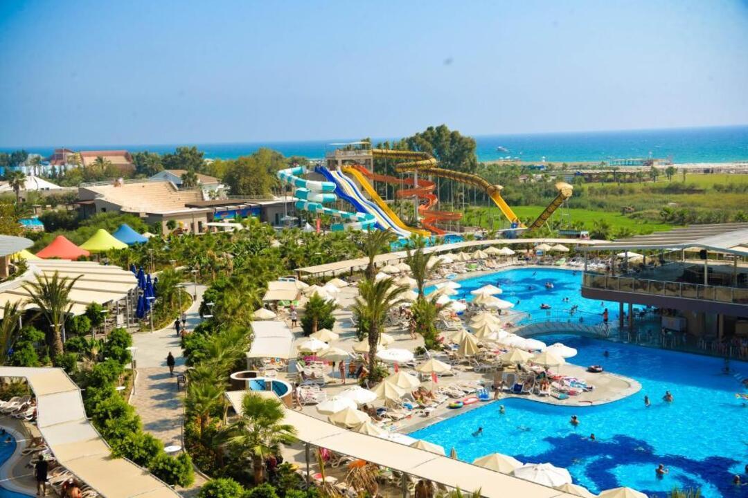 Hotel Sunmelia Beach Resort & Spa