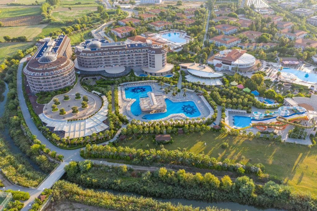 Hotel Sunmelia Beach Resort & Spa