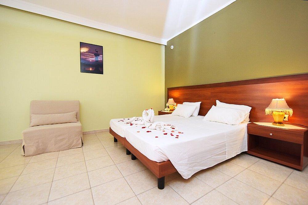 Esmeralda Hotel