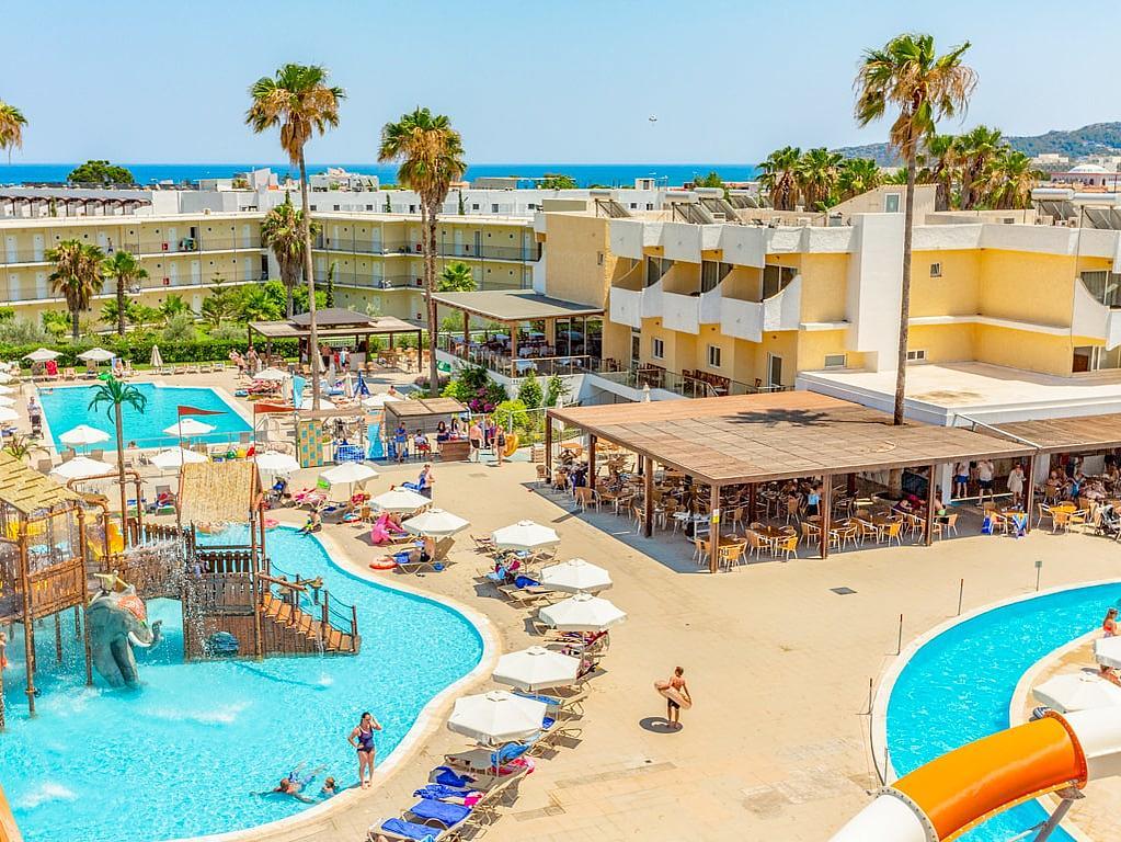 Sun Palace Hotel