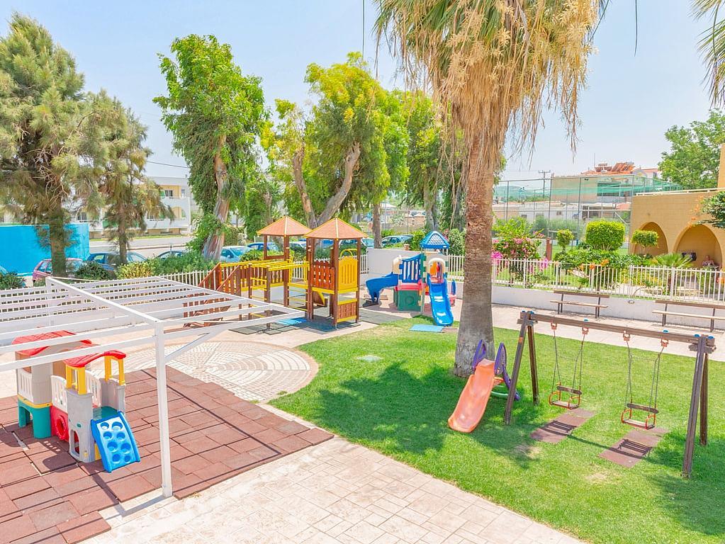Sun Palace Hotel