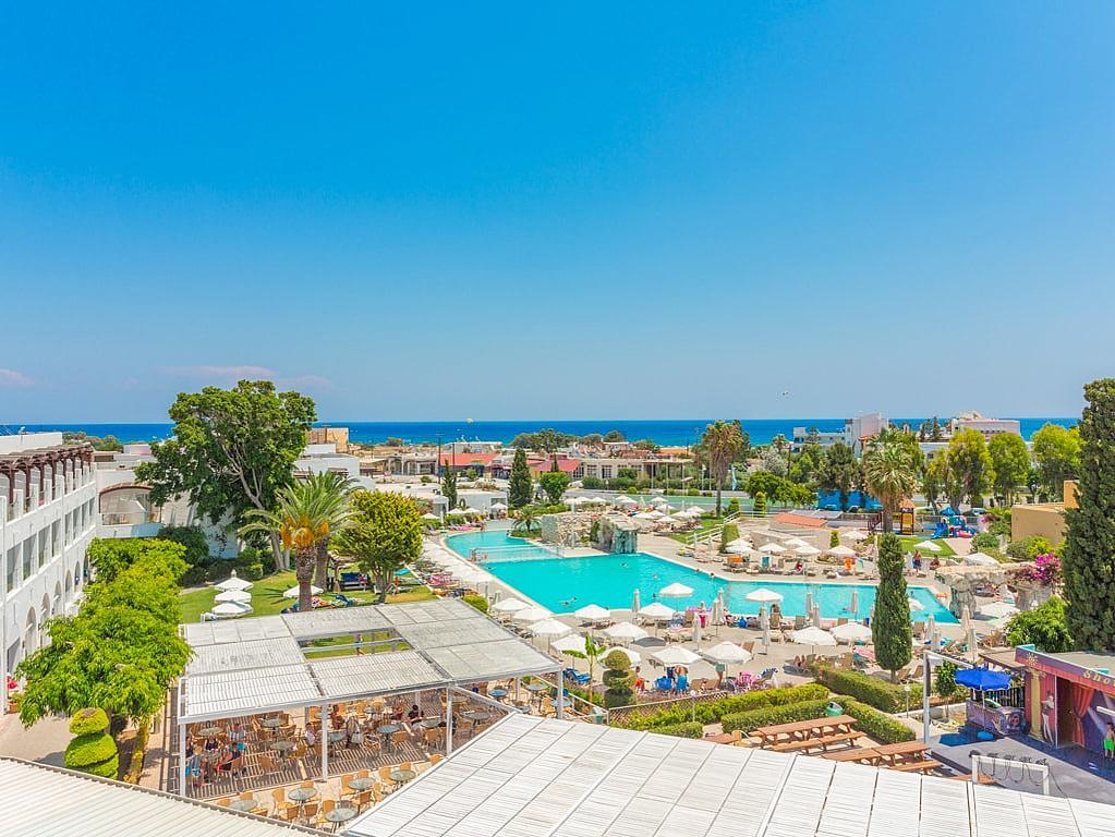 Sun Palace Hotel