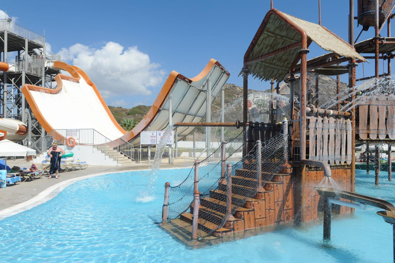 Sun Palace Hotel