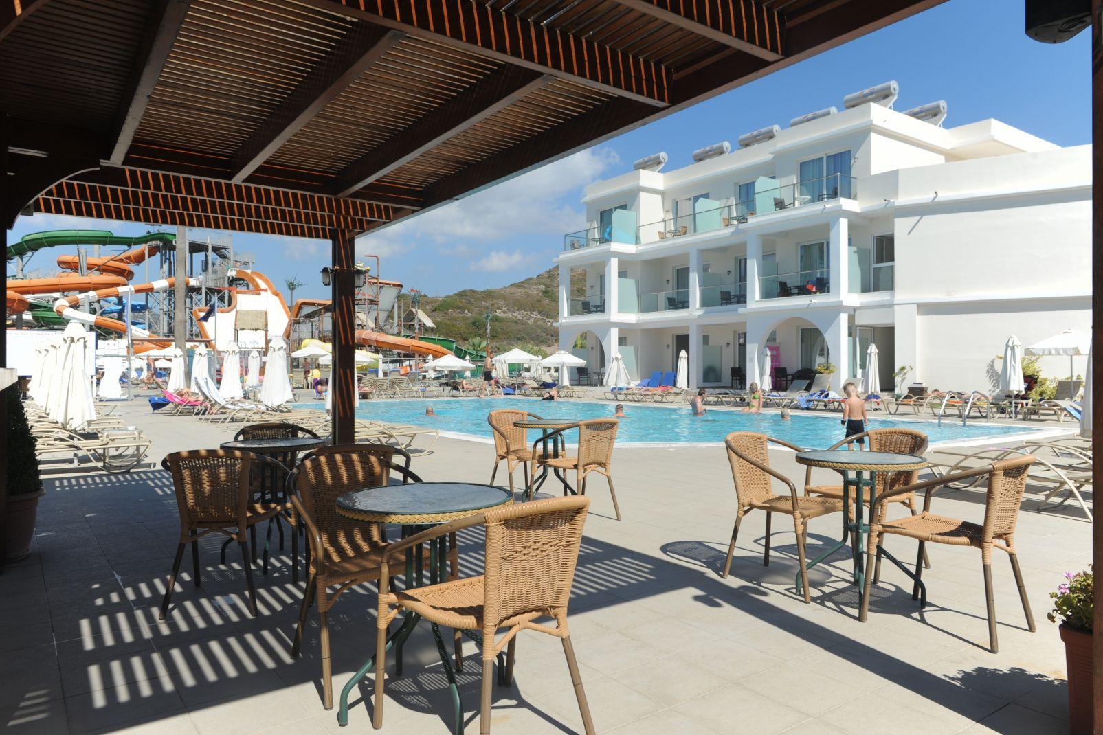 Sun Palace Hotel